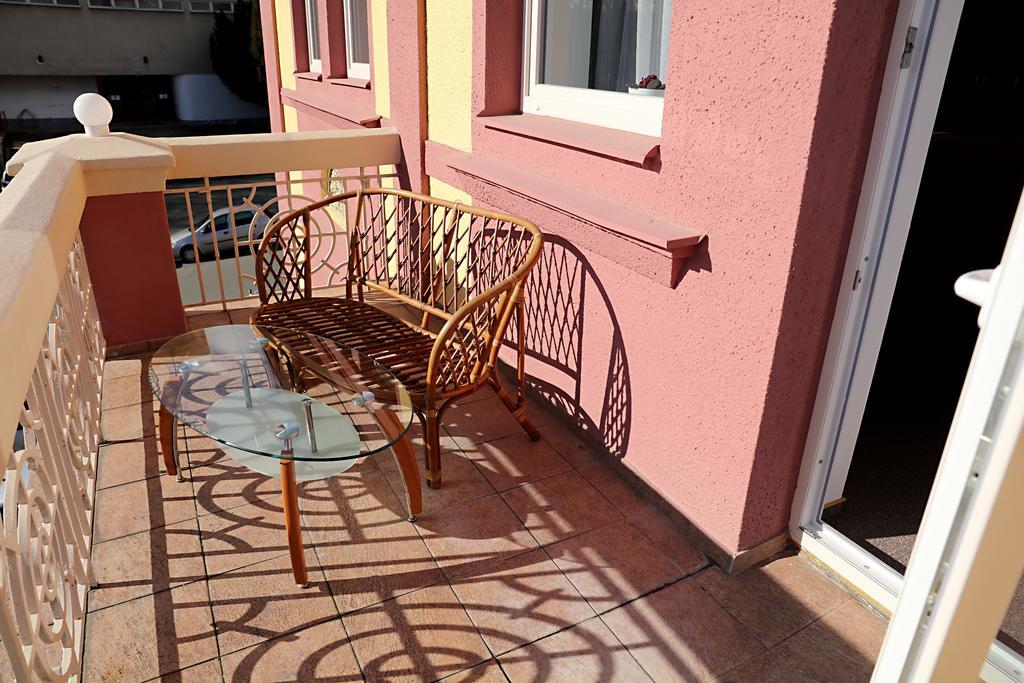 Pension Viola Домажлице Экстерьер фото