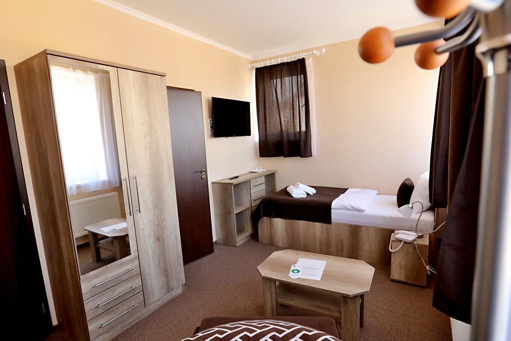Pension Viola Домажлице Экстерьер фото